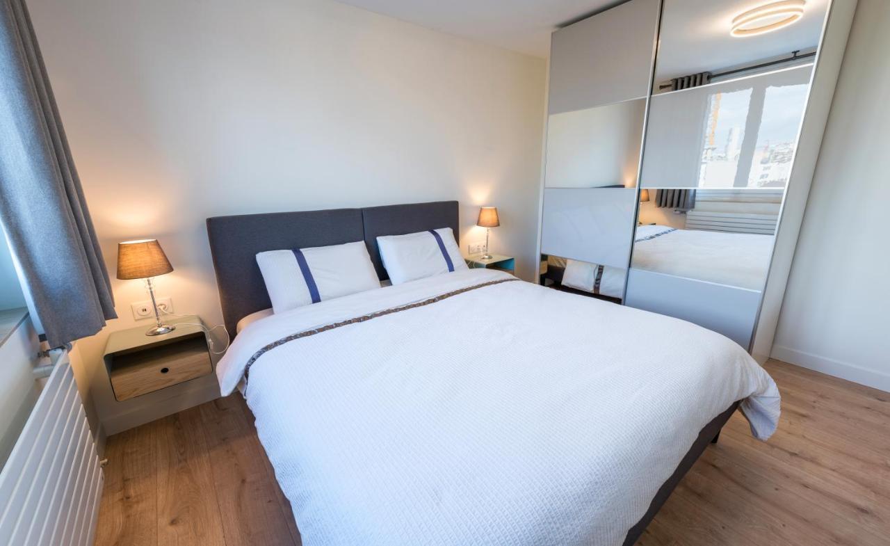 T2 De Standing Climatise Avec Parking Prive, Tram T2 T5, Hopitaux Est Lejlighed Bron Eksteriør billede